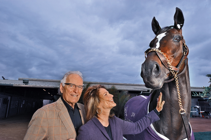 Zenyatta with owners.